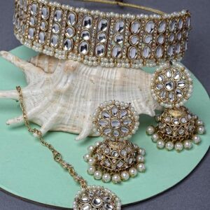 Sporty Gold Plated Green Kundan & Beads Studded Choker Necklace Set With Jhumki Stylish Earring For Women