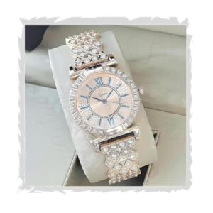 uxury Dial with Roman Marker in Diamond Studded Round case with brecelet Strap S