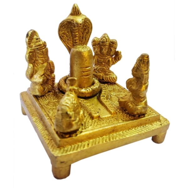 Brass Statue Shiva Lingam with Shiv Family MATA Parvati Holy Cow Nandi Lord Gane | eBay - Image 4