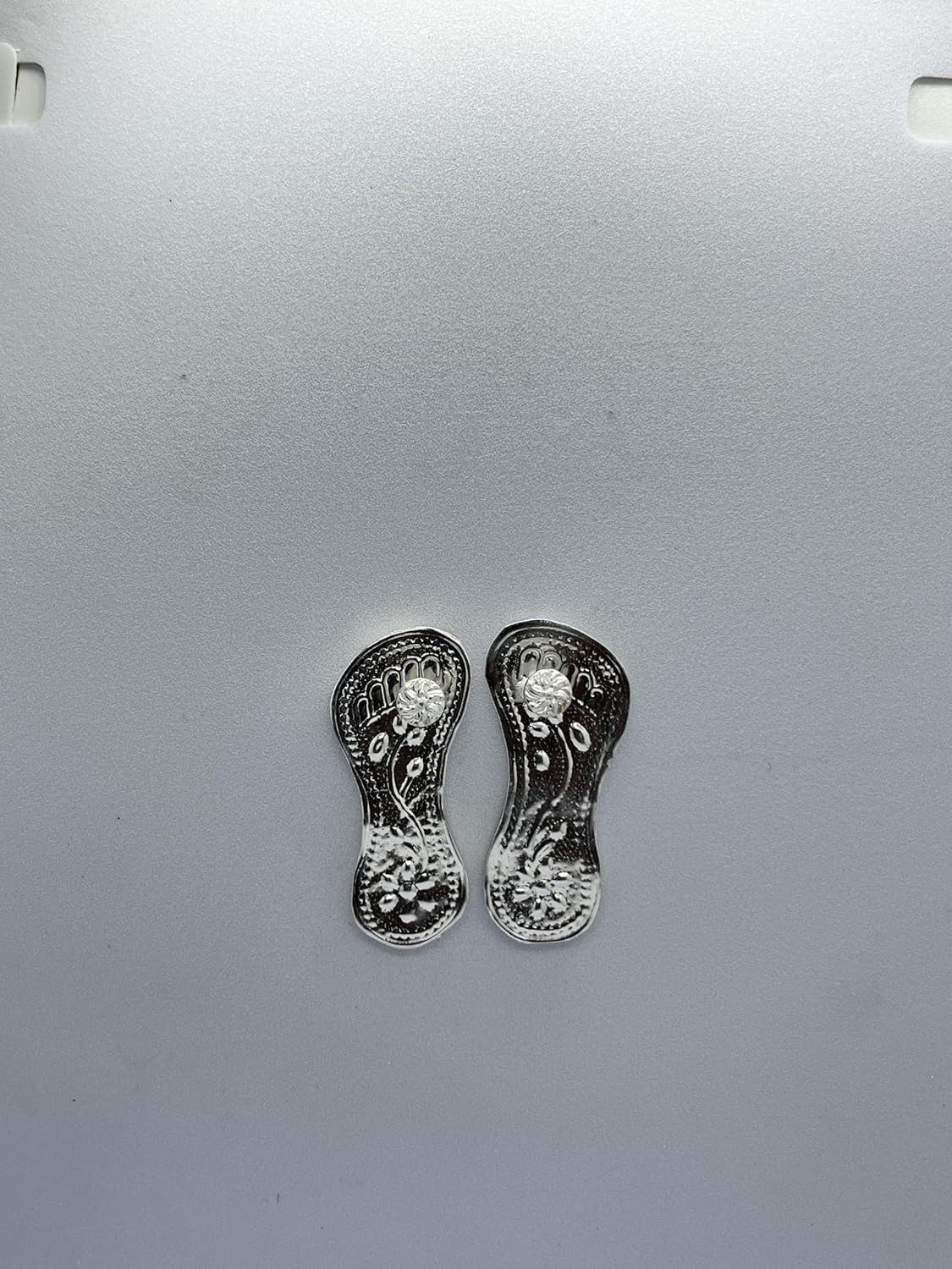 Silver Laxmi Feet Idols for Hindu Worship, 5 cm Large Size | eBay - الصورة 5