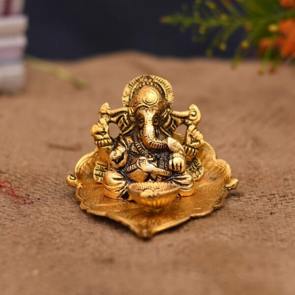 Ganesh Idol on Leaf - Lord Ganesha with Diya - Metal Diya for Diwali Decoration | eBay - Image 2