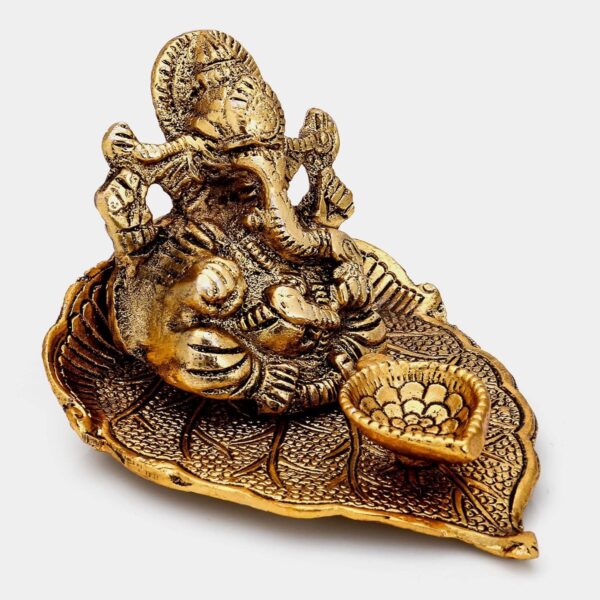 Ganesh Idol on Leaf - Lord Ganesha with Diya - Metal Diya for Diwali Decoration | eBay - Image 5
