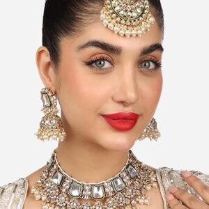 Poojavi Green Meenakari Kundan Bridal Choker Dazzling Necklace Earring Maangtikka Set For Women