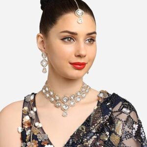 Poojavi Gold Tone Austrian Diamonds Artificial Stones Bridal Necklace Earring & Maangtikka Set For Women