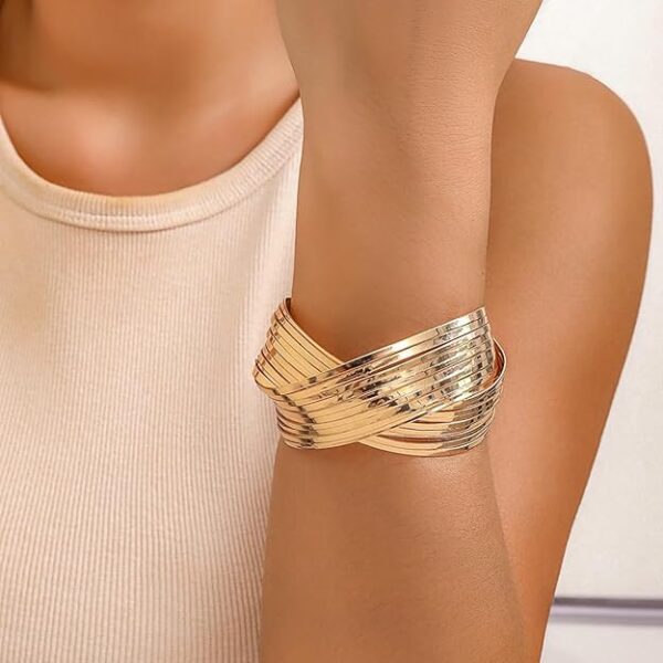 Gold Plated Latest Stylish Kada Bangle Cuff Bracelet for Women & Girls (16195b)