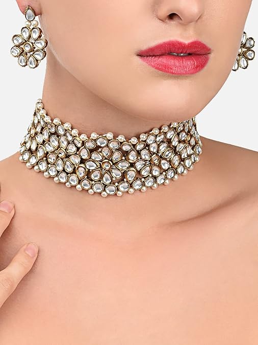 Poojavi Antique Gold Tone Mesmerising Kundan Choker Necklace Set For Women-