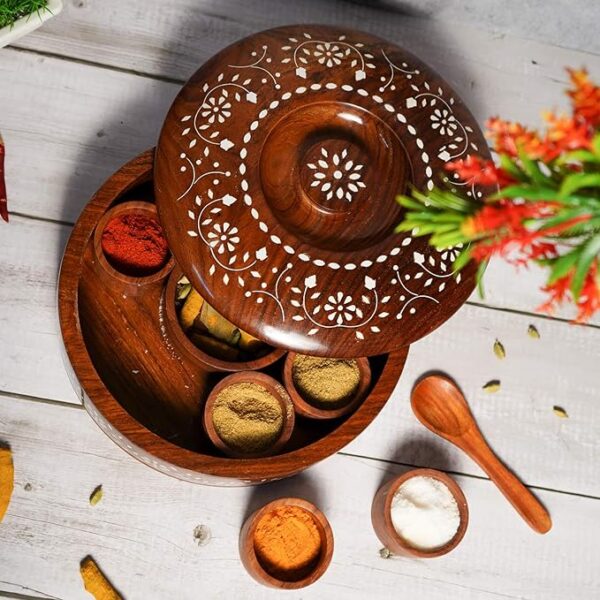 Rosewood Masala Box with Spoon and Lid - 50ml, Brown