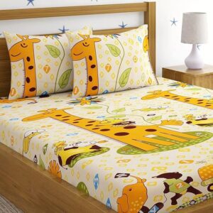 Microfibre Kid's Giraffe Double Bedsheet with 2 King Size Pillow Covers (Yellow)