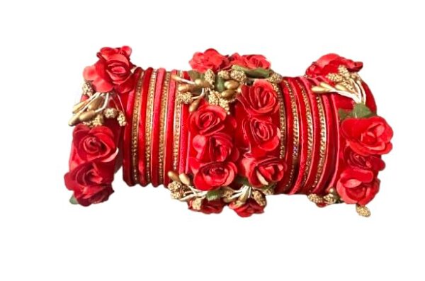 Flower Bangles Set with Gold Accents, Traditional Wedding Chura Style, Floral Design, idle for karwa chauth
